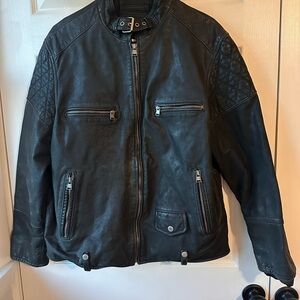 Men's Black Leather Roundtree and Yorke Jacket